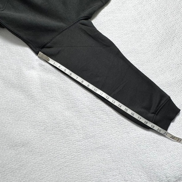 NWT Wildfox Black Graphic "Blake" Sweatshirt "Good Witch Bad Witch" Size L - Picture 10 of 12